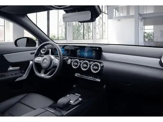 Mercedes-Benz CLA 220