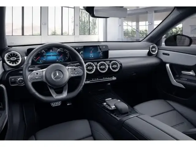 Mercedes-Benz CLA 220