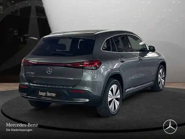 Mercedes-Benz EQA 250