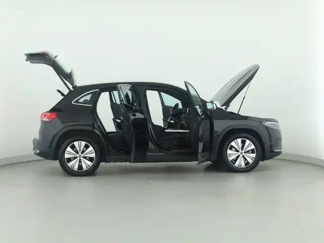 Mercedes-Benz EQA 300