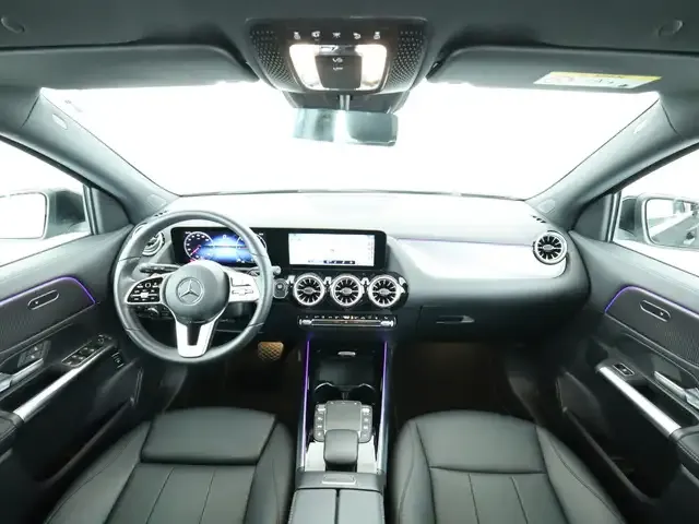 Mercedes-Benz EQA 300