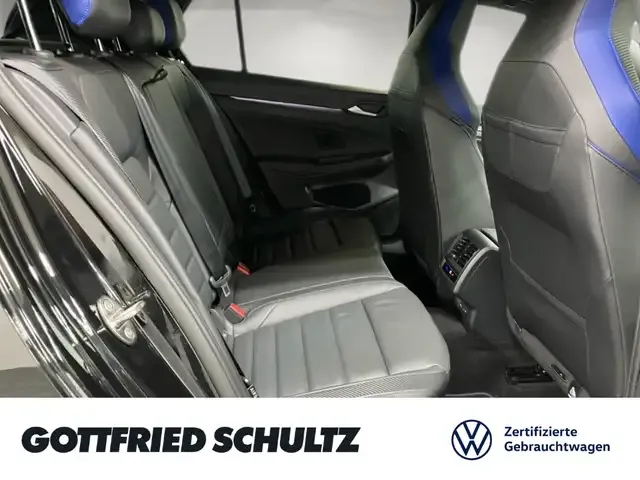Volkswagen Golf R
