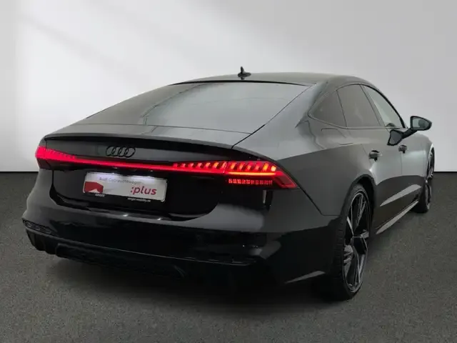 Audi S7