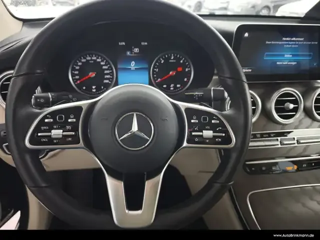 Mercedes-Benz GLC 200