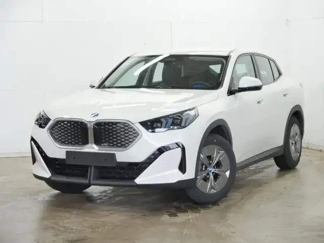 BMW iX2