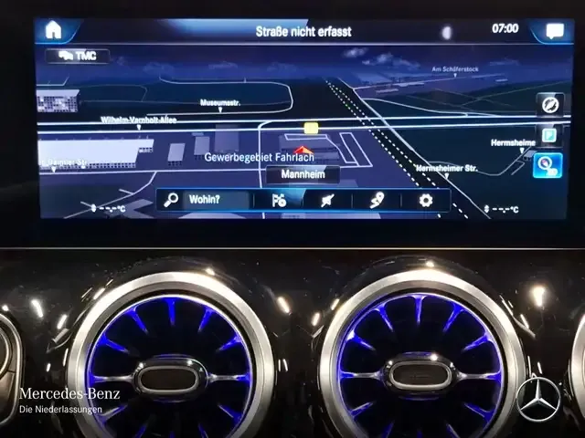 Mercedes-Benz GLA 250