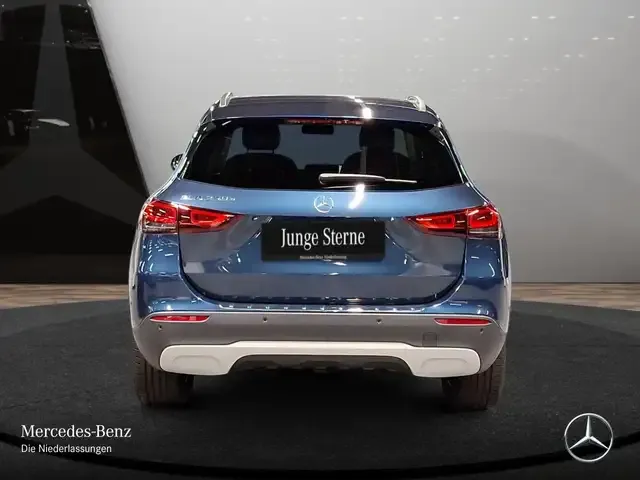 Mercedes-Benz GLA 250