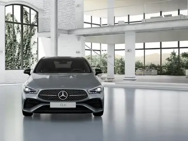Mercedes-Benz CLA 200