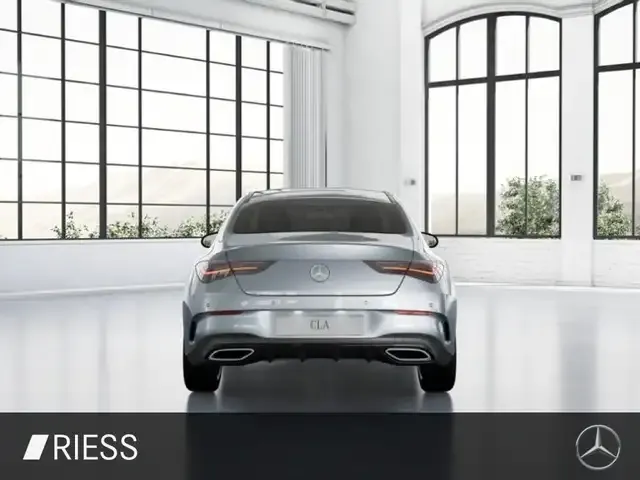 Mercedes-Benz CLA 200