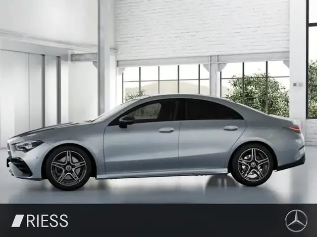 Mercedes-Benz CLA 200