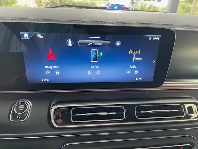 Mercedes-Benz V 250