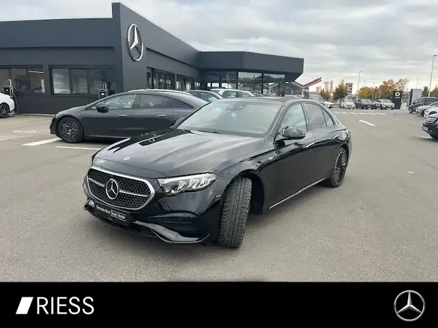 Mercedes-Benz E 300