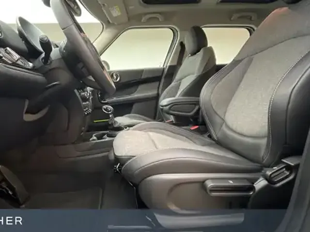 MINI Cooper SE Countryman