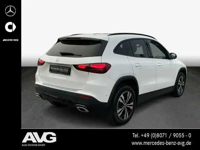 Mercedes-Benz GLA 200