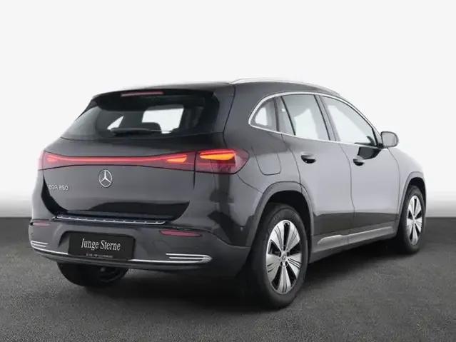 Mercedes-Benz EQA 250