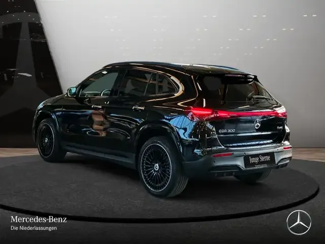 Mercedes-Benz EQA 300