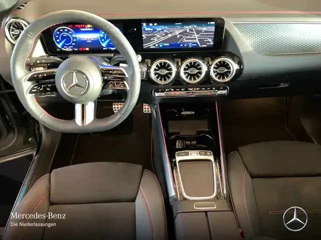 Mercedes-Benz EQA 300