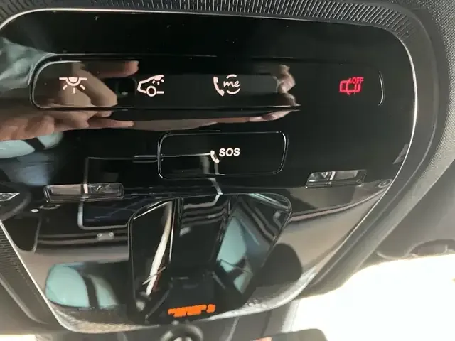 Mercedes-Benz EQE 300
