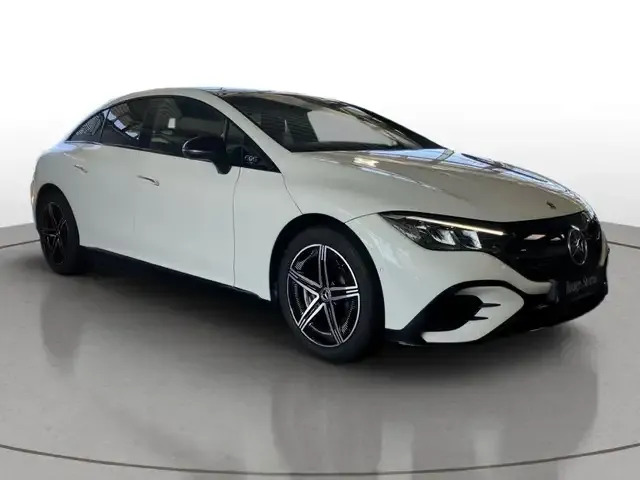 Mercedes-Benz EQE 300