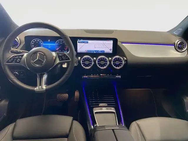 Mercedes-Benz GLA 180