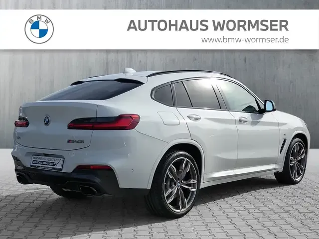BMW X4 M