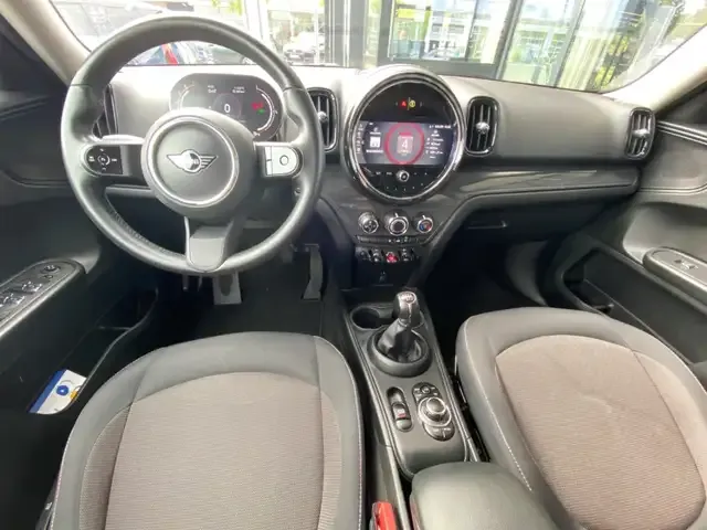 MINI One Countryman