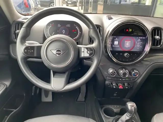 MINI One Countryman