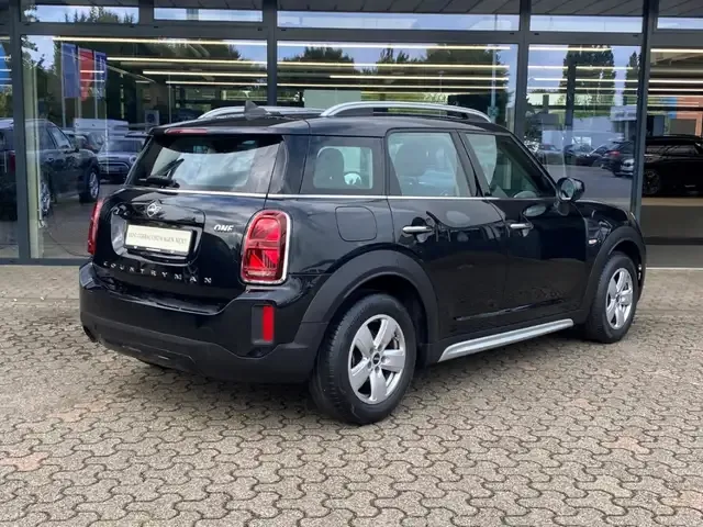 MINI One Countryman