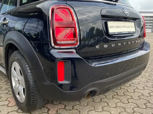 MINI One Countryman