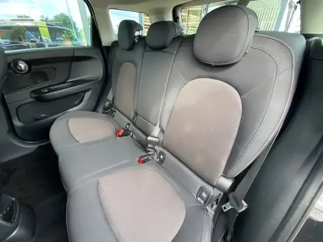 MINI One Countryman