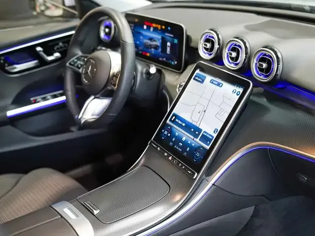 Mercedes-Benz C 220
