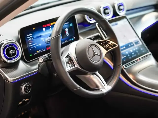 Mercedes-Benz C 220