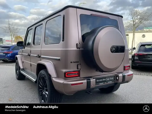 Mercedes-Benz G 500