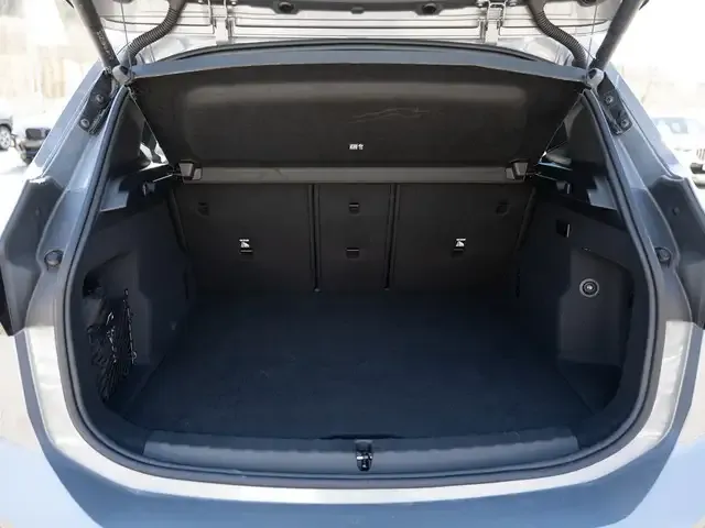 BMW 225