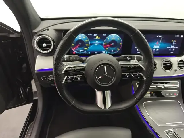 Mercedes-Benz E 400