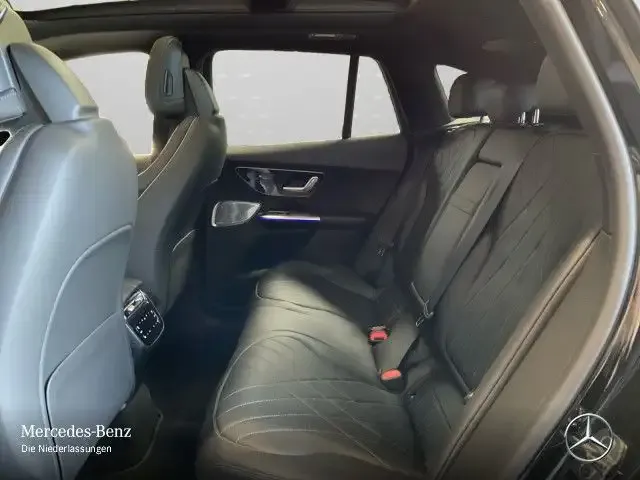 Mercedes-Benz EQE 500
