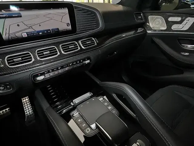 Mercedes-Benz GLS 63 AMG