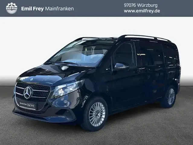 Mercedes-Benz V 220