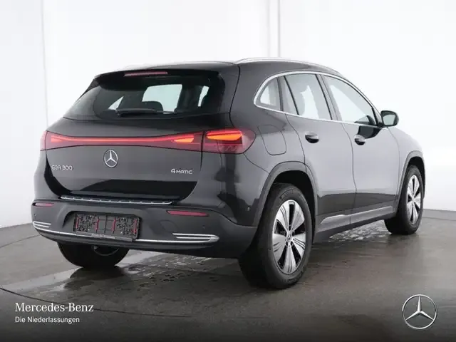 Mercedes-Benz EQA 300
