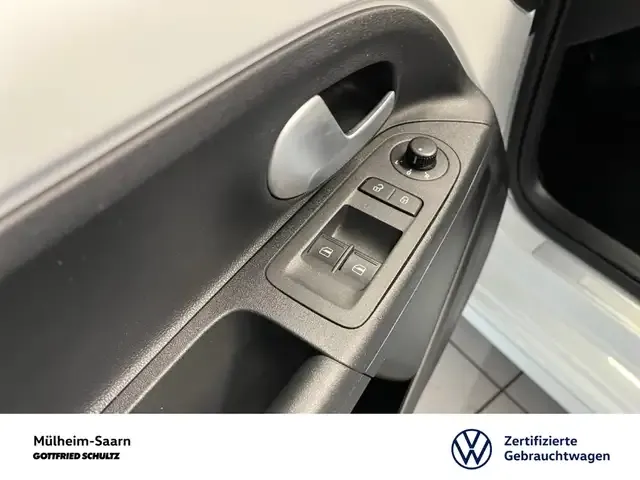 Volkswagen e-up!