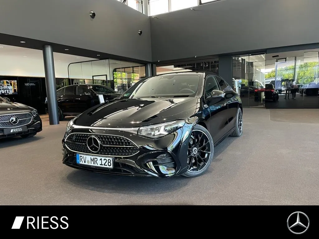 Mercedes-Benz CLA 200