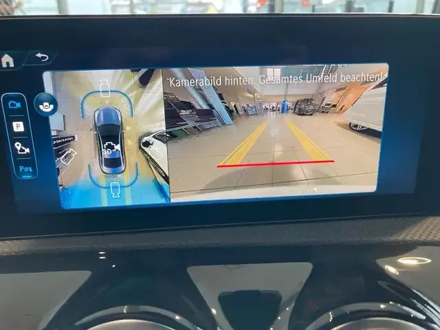 Mercedes-Benz CLA 220