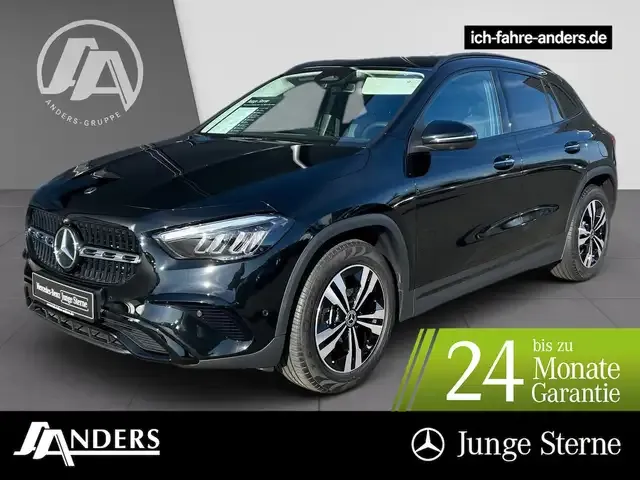 Mercedes-Benz GLA 220