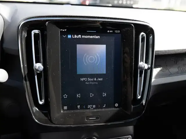 Volvo C40