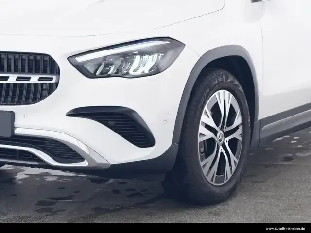 Mercedes-Benz GLA 180