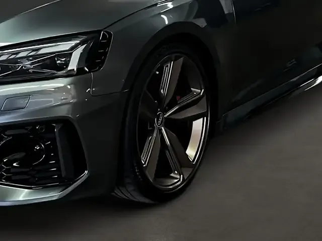 Audi RS5