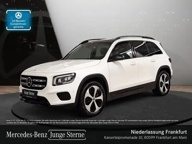 Mercedes-Benz GLB 220