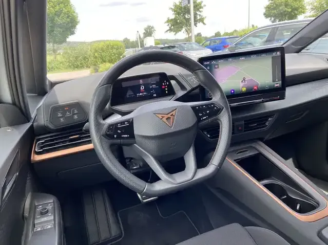 CUPRA Born