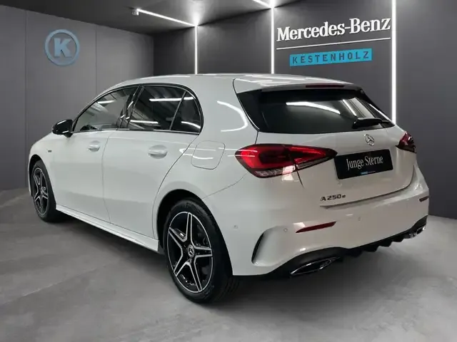 Mercedes-Benz A 250