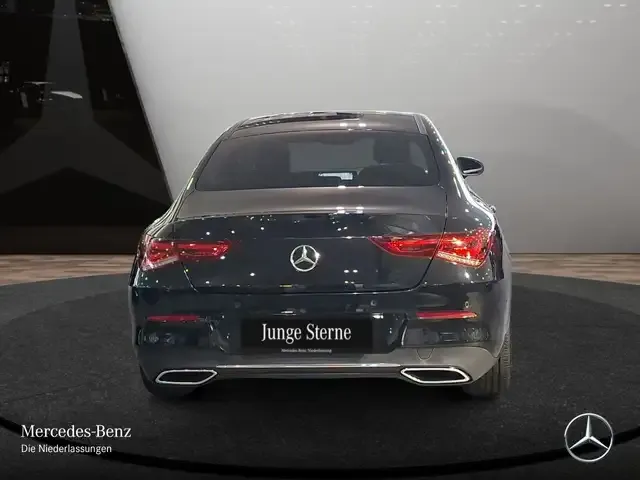 Mercedes-Benz CLA 180